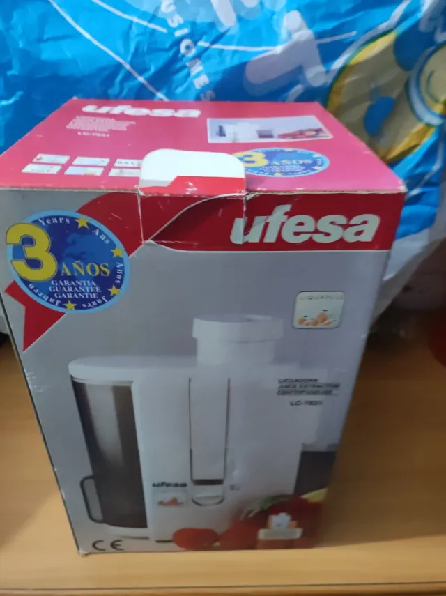 Licuadora Ufesa LC-7831