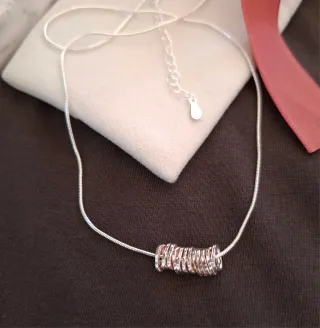 Collar de Plata con Abalorios