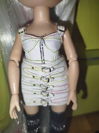 Muñeca Rainbow High Amaya Raine