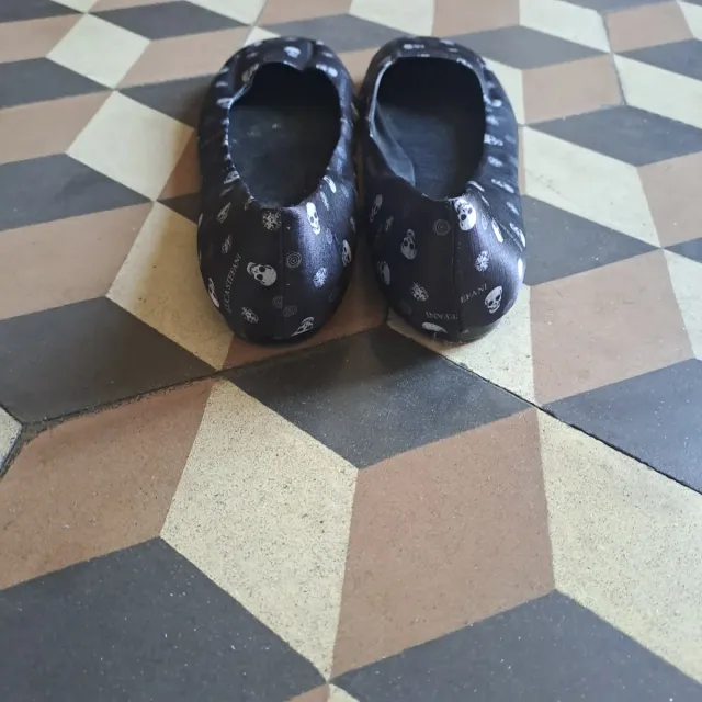 Ballerine nere con teschi - donna - 38