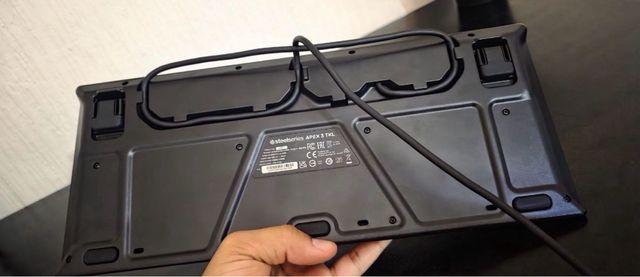 Teclado Steelseries Apex 3 TKL ES