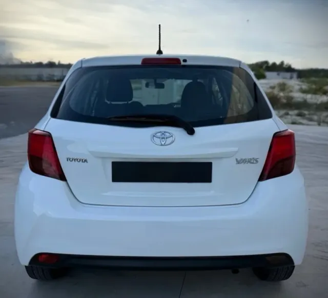 Toyota Yaris 2015