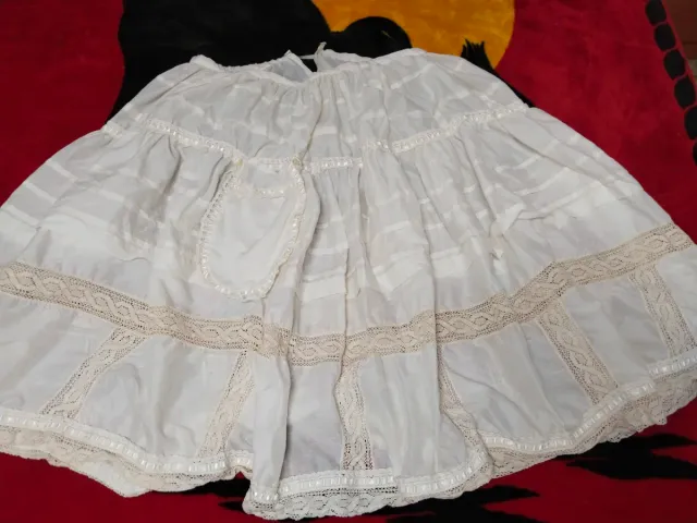 Traje de Fallera Talla S con 2 corpiños