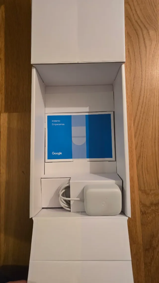 Altavoz Google Nest Audio Gris