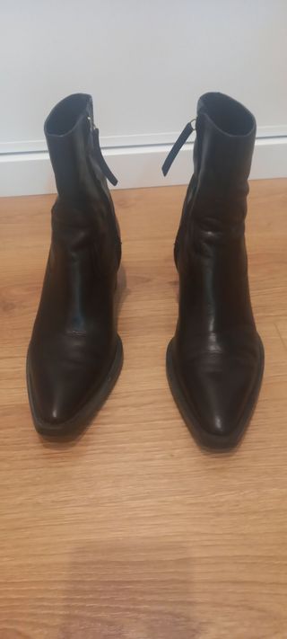 Botines negros de piel de Mango (Talla 39)