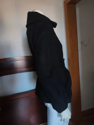 Abrigo Phard Negro con Cinturón