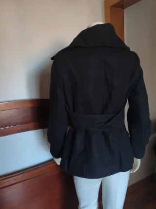 Abrigo Phard Negro con Cinturón