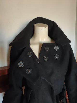 Abrigo Phard Negro con Cinturón