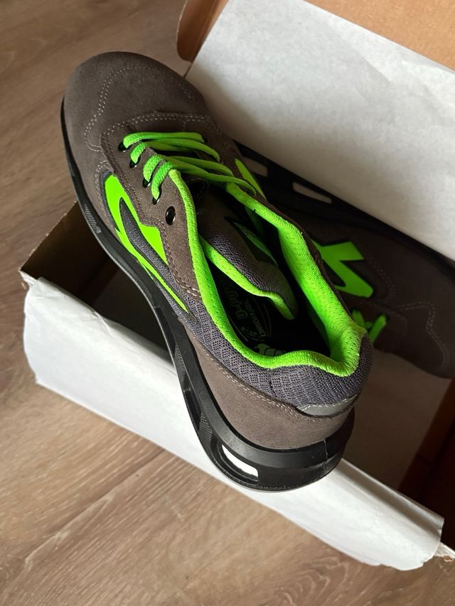 Zapatos U-Power Nuevos