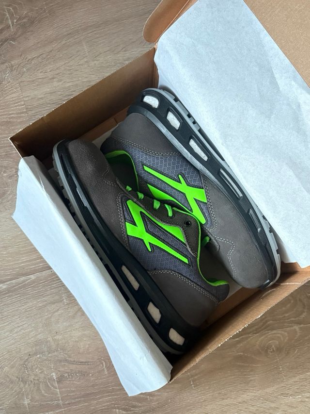 Zapatos U-Power Nuevos