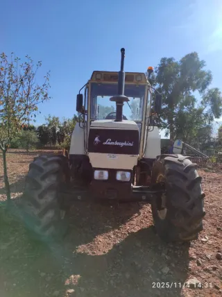 Tractor Lamborghini 956