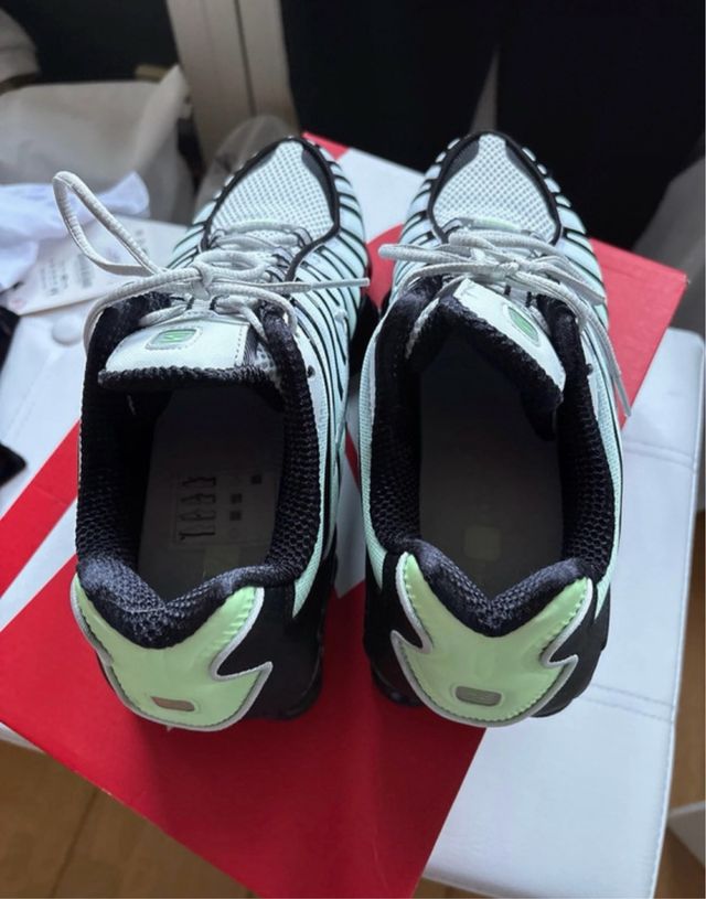 Nike Shox TL Negro Blanco