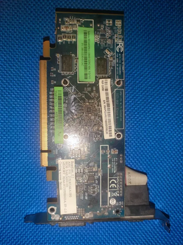 ATI Radeon HD2400PRO 128Mb AGP (falla ventilador)