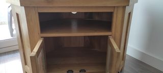 Mueble TV Esquinero Roble Macizo