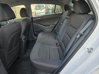 Hyundai IONIQ HEV Tecno