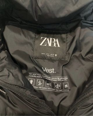 Chaleco acolchado Zara con capucha