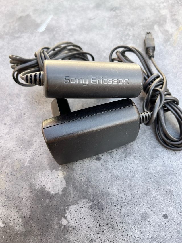 Cargador Sony Ericsson