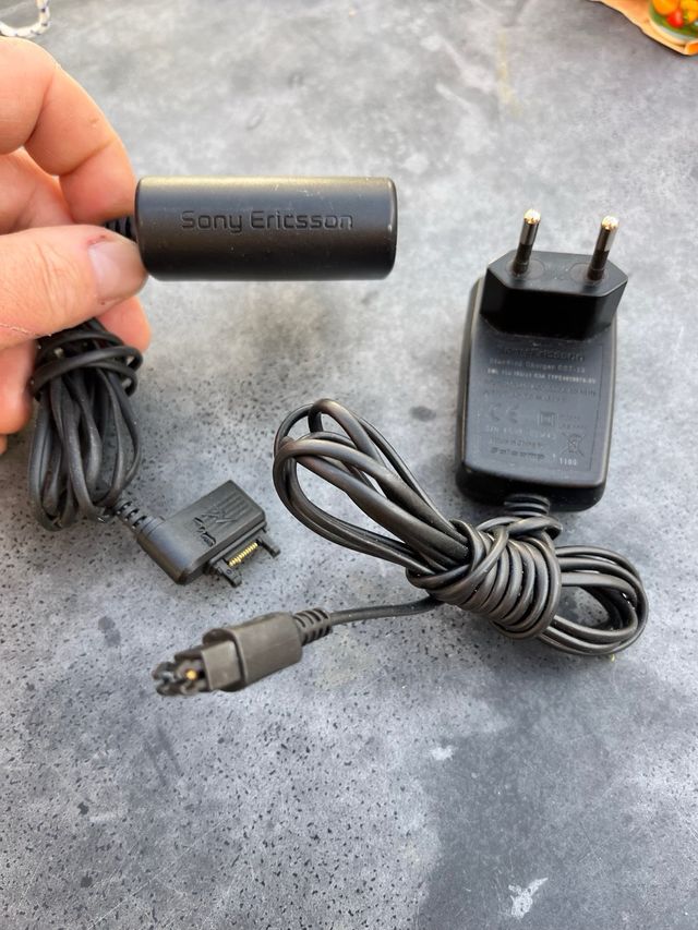 Cargador Sony Ericsson