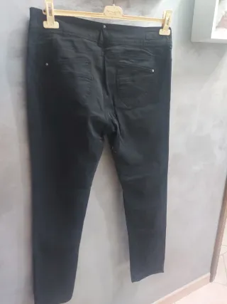 Jeans donna elasticizzati neri