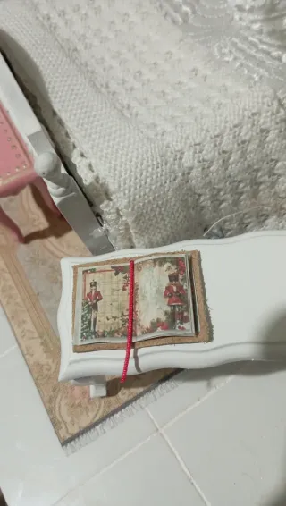 Libro aperto miniatura Dollhouse 1:12