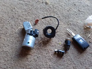 Bombín arranque Peugeot 307