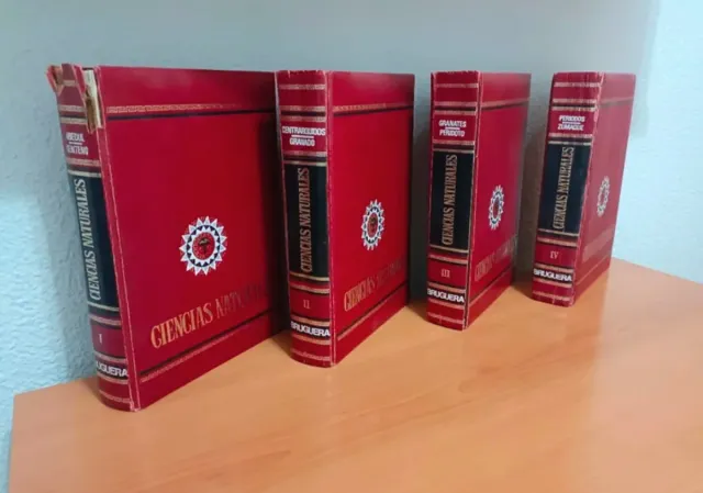 4 libros de Ciencias Naturales