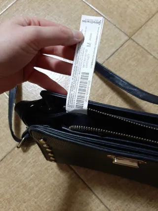 Borsa tracolla Stradivarius blu con borchie