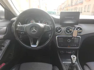 Mercedes-Benz GLA 2016