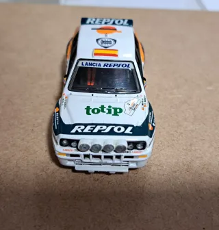 Miniatura Lancia Delta HF Integrale Repsol