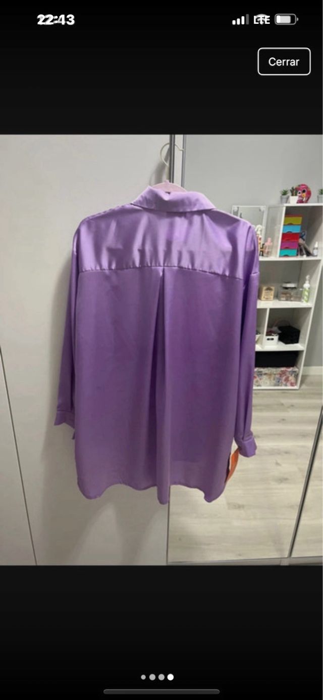 Camisa lila satinada