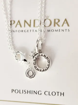 Charm Colgante Corona O Abierta y Cadena