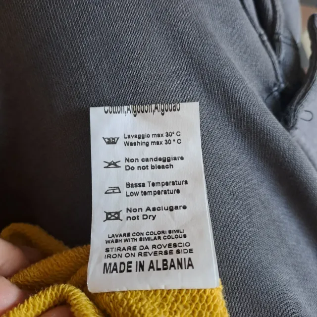 Maglia donna - color senape-  maniche a sbuffo