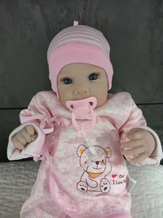 Bebé Reborn realista
