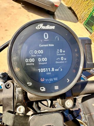 Indian FTR R Carbon (2023)