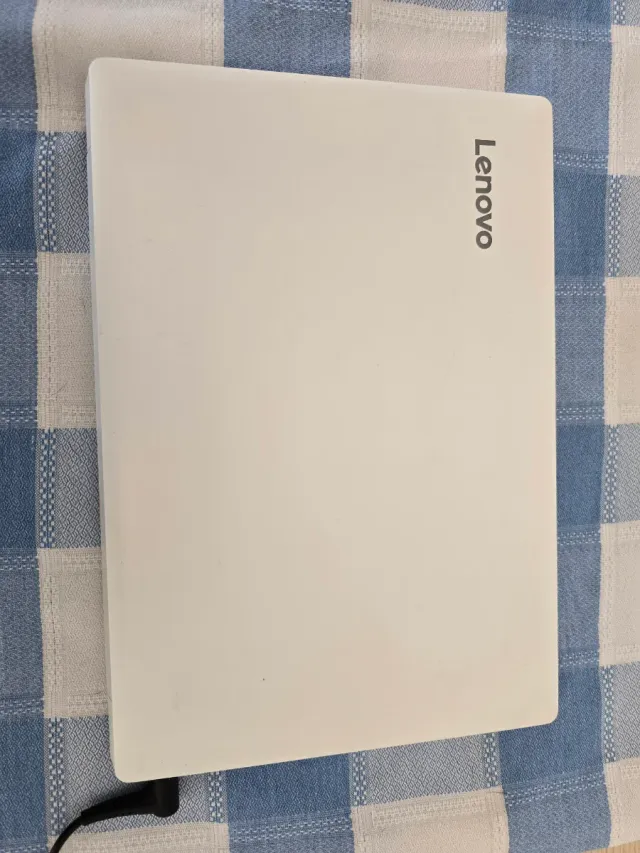 Portátil Lenovo 12 Blanco y Negro