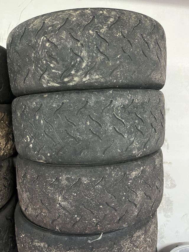 Neumáticos Hankook Slicks 15