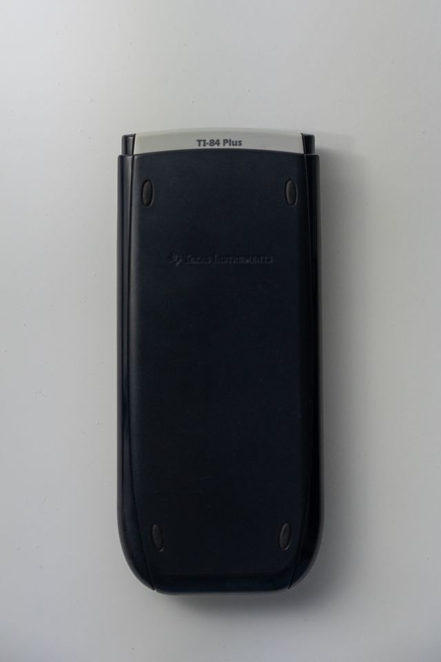 Calculadora Texas Instruments TI-84 Plus
