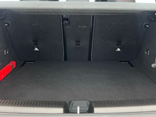 Mercedes-Benz Clase A 180 100 kW (136 CV)