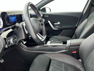 Mercedes-Benz Clase A 180 100 kW (136 CV)