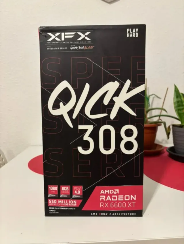 Tarjeta Gráfica AMD RX 6600 XT