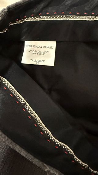 Traje de caballero gris talla 42