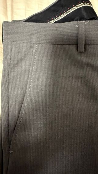 Traje de caballero gris talla 42