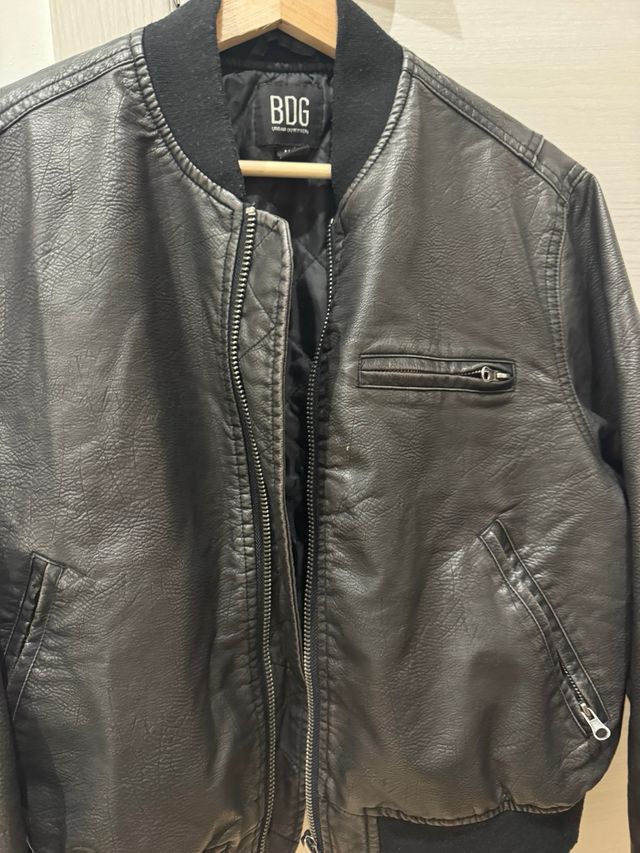 Chaqueta bomber BDG negra