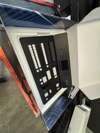 Blackmagic ATEM Television Studio HD8