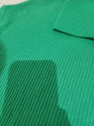 Jersey Stradivarius verde talla S