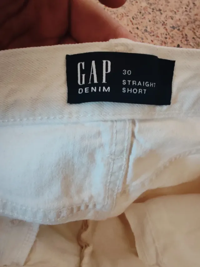 Bermudas Gap Hombre Blancas