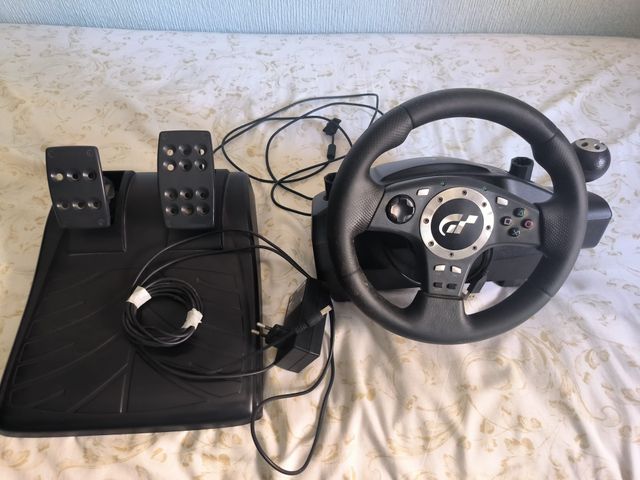 Volante Logitech Driving Force Pro Force Feedback