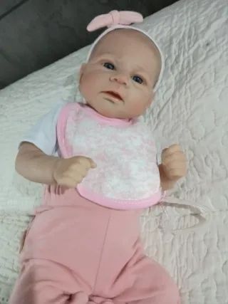 Muñeca Reborn realista