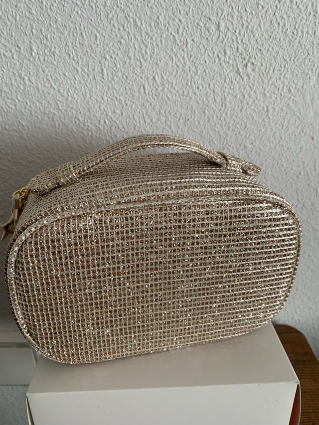 Necessaire Dior Dourado Brilhante