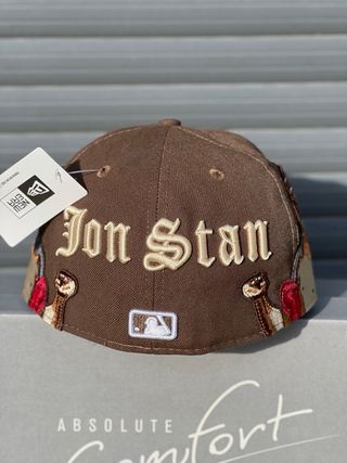 Gorra New Era NY Marrón y Blanca